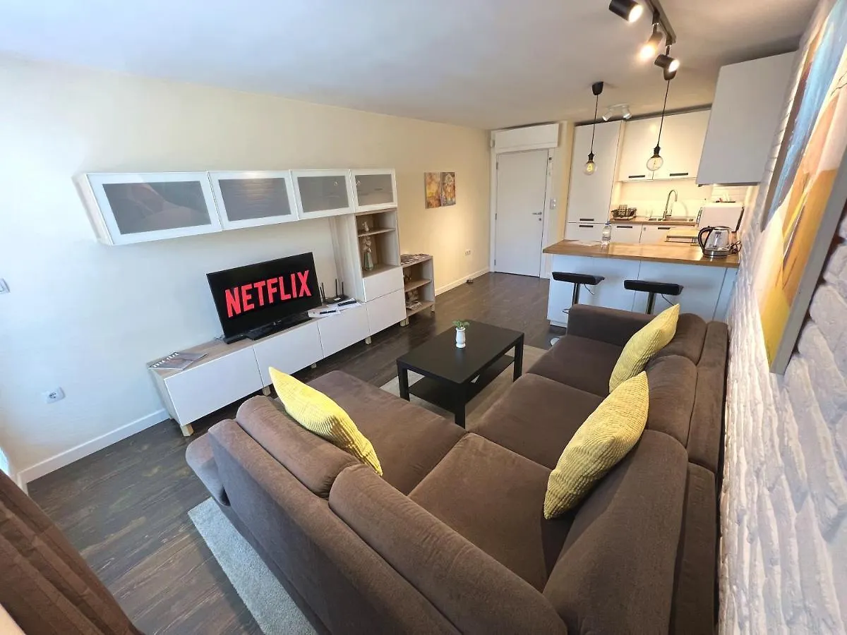 Unique Luxurious Jacuzzi Penthouse Duplex In City Center! 2 Baths! Free Parking! Sofia