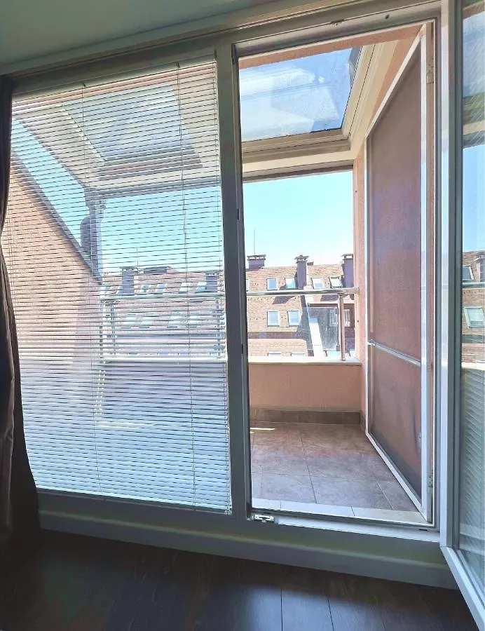 סופיה Unique Luxurious Jacuzzi Penthouse Duplex In City Center! 2 Baths! Free Parking! דירה