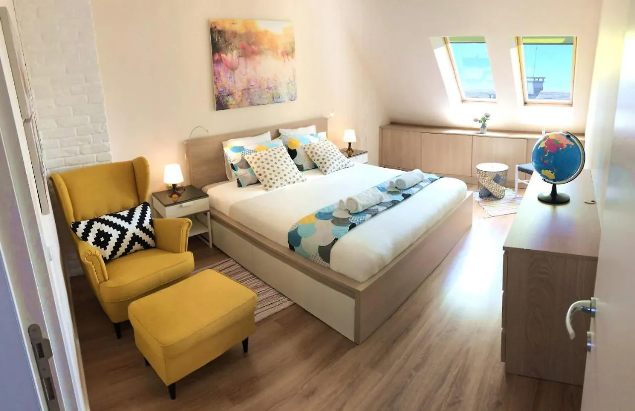 סופיה Unique Luxurious Jacuzzi Penthouse Duplex In City Center! 2 Baths! Free Parking!